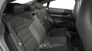 Vista interior de su Taycan 4S