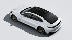 Vista exterior de Panamera Turbo E-Hybrid vista desde arriba