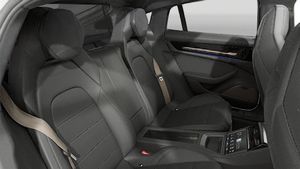 Panamera Turbo E-Hybrid的内饰图片