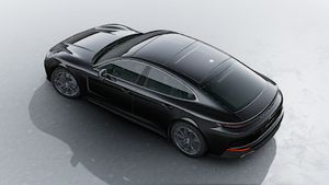 从高处俯瞰 Panamera 尽享版 外观