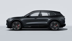 Vista exterior de Cayenne Turbo Electric mostrando el lado izquierdo del coche