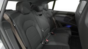 Vista interior de su Cayenne Turbo Electric