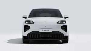 Vista exterior de Cayenne Turbo Coupé Electric mostrando la parte delantera del coche
