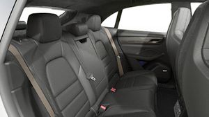 Vista interior de su Macan Turbo Electric
