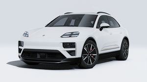Vista exterior de Macan Turbo Electric mostrando la parte delantera y el lado izquierdo del coche