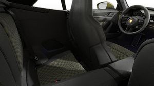Interior view showing the back seats of 911 Spirit 70
