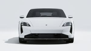 Exterior view of Taycan Turbo Cross Turismo showing the front of the car
