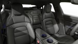 Interior view showing the front seats of Taycan Black Edition
