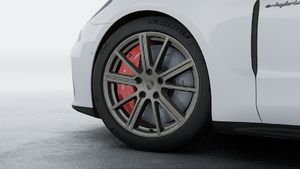 Exterior view of Panamera Turbo E-Hybrid