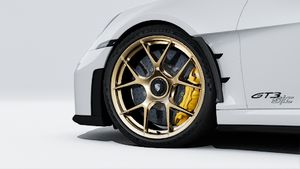 Pohled zvenčí na 911 GT3 S/C