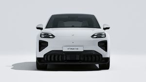 Pohled zvenčí na Cayenne Turbo Coupé Electric zobrazující přední část vozu