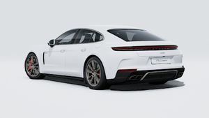 Vnější pohled na Panamera Turbo E-Hybrid zobrazující zadní a levou stranu vozu