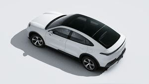 Eksteriørbillede af Cayenne S Coupé Electric set fra oven