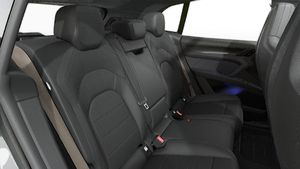 Vista interior de su Cayenne Turbo Electric