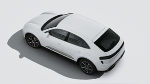 Vista exterior de Macan Turbo Electric vista desde arriba