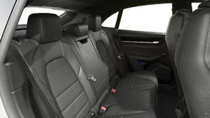 Macan 4 sisevaade