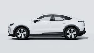 Exterior view of Cayenne Coupé Electric showing the left side of the car