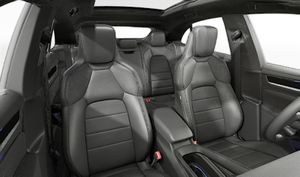 Interior view showing the front seats of Macan 4