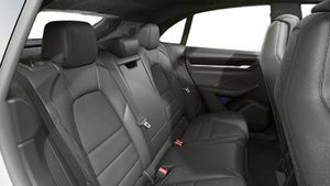 Interior view of Macan 4