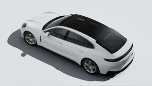 Exterior view of Panamera 4 E-Hybrid Executive seen from above