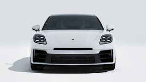 Vista exterior de Panamera 4 E-Hybrid Executive mostrando la parte delantera del vehículo