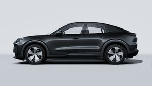 Vue extérieure de Cayenne Coupé Electric montrant le côté gauche de la voiture