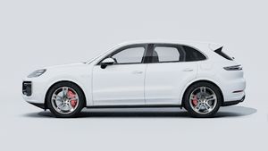 Exterior view of Cayenne Turbo E-Hybrid showing the left side of the car