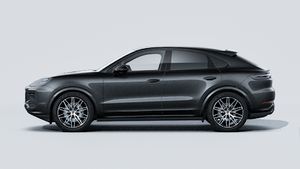 Exterior view of Cayenne Coupé Black Edition showing the left side of the car