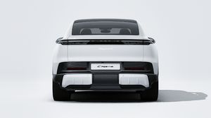 Exterior view of Cayenne S Coupé Electric showing the rear of the car