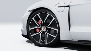 Exterior view of Taycan 4S Black Edition