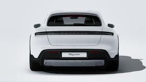 Exterior view of Taycan 4S Cross Turismo showing the rear of the car