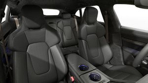 Interior view showing the front seats of Taycan Turbo S Sport Turismo