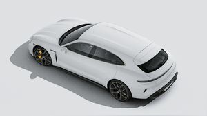 Exterior view of Taycan Turbo S Sport Turismo seen from above