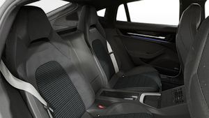 Interior view of Panamera 4S E-Hybrid