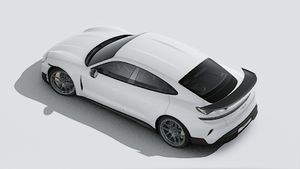 Εξωτερική όψη του Taycan Turbo GT with Weissach Package από ψηλά