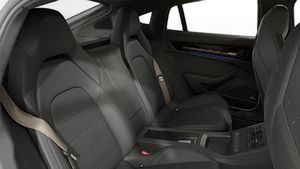 Εσωτερική όψη του Panamera Turbo E-Hybrid