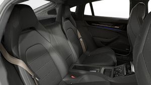 Vista interior de su Panamera Turbo E-Hybrid