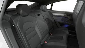 Belső nézet a Cayenne Coupé Electric