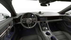 A kormánykerék és a műszerfal belső nézete a Taycan Turbo Sport Turismo