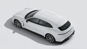 A Taycan Sport Turismo Black Edition külső nézete felülről nézve