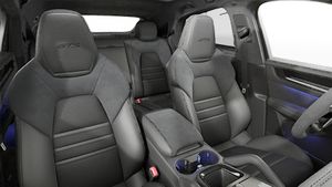 Interior view showing the front seats of Cayenne GTS Coupé