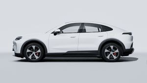 Exterior view of Cayenne S Coupé Electric showing the left side of the car