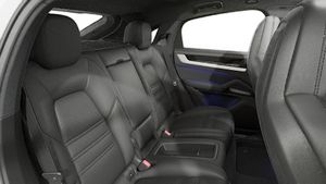 Interior view of Cayenne S E-Hybrid Coupé