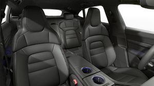 Interior view showing the front seats of Taycan Sport Turismo