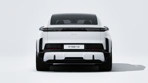 מראה חיצוני של ה-Cayenne Turbo Coupé Electric, מראה את החלק האחורי של המכונית