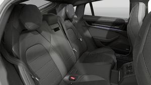 מבט פנימי של Panamera 4S E-Hybrid