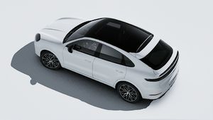 Exterior view of Cayenne Coupé Black Edition seen from above