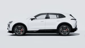 Exterior view of Cayenne Turbo Electric showing the left side of the car