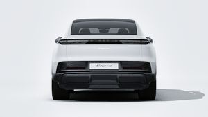Exterior view of Cayenne Coupé Electric showing the rear of the car