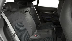 Interior view of Taycan Sport Turismo Black Edition